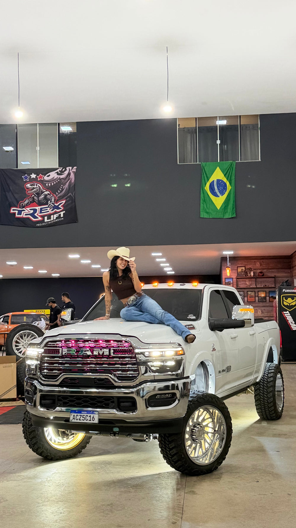 Ana Castela